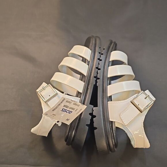 BRAND NEW MADDEN GIRL MULTI STRAP TODDLERS SANDAL - Picture 10 of 15